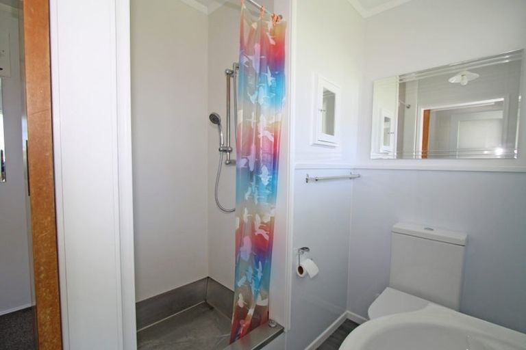 Photo of property in 5a Trafalgar Street, Westown, New Plymouth, 4310