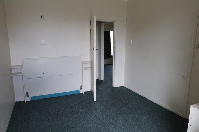 Photo of property in 2 Rita Street, Mount Maunganui, 3116