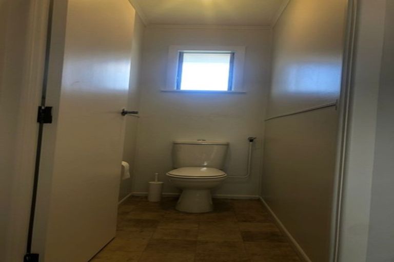 Photo of property in 69b Cardiff Road, Pakuranga, Auckland, 2010