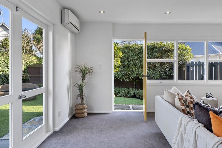 Photo of property in 2/38 Clare Road, St Albans, Christchurch, 8014