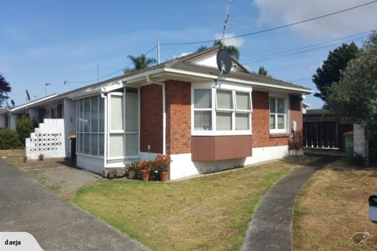 Photo of property in 1/113 Wallace Road, Papatoetoe, Auckland, 2025