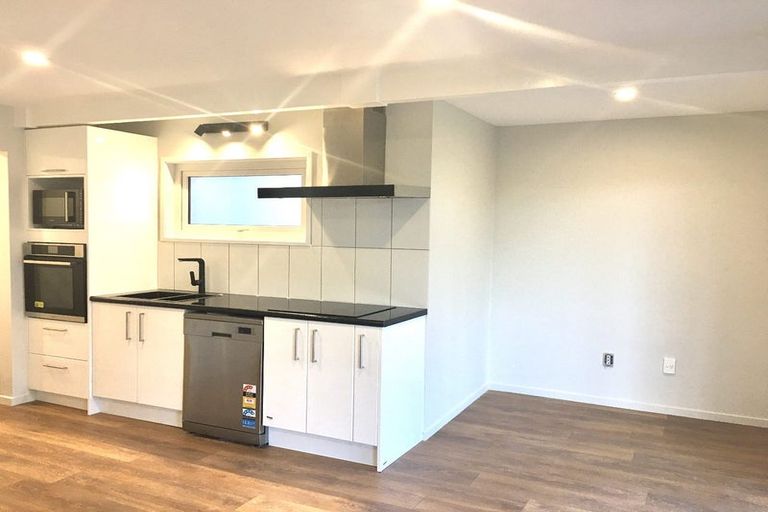 Photo of property in 32 Dean Street, Grey Lynn, Auckland, 1021