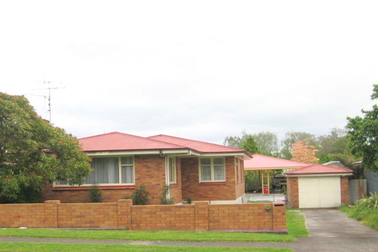 Photo of property in 56 Thames Road, Paeroa, 3600