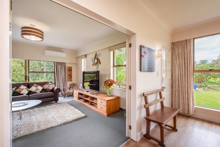 Photo of property in 46 North Manakau Road, Manakau, Levin, 5573