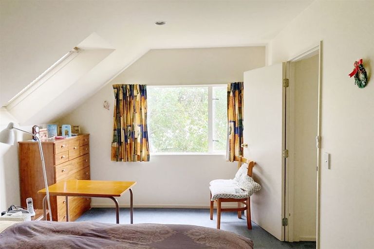 Photo of property in 35a Moreland Avenue, Papanui, Christchurch, 8053