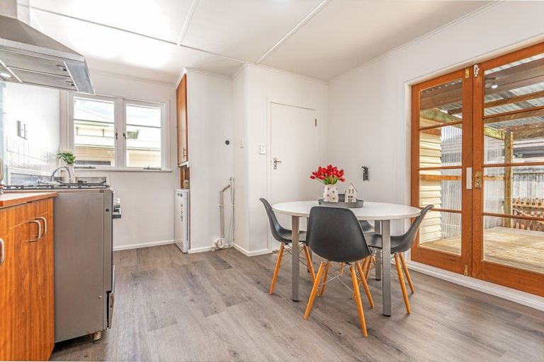 Photo of property in 169 Monrad Street, Highbury, Palmerston North, 4412