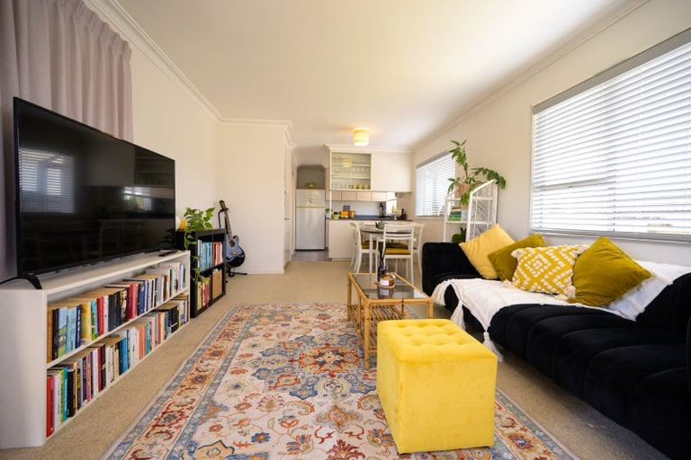 Photo of property in 2/41 Fergusson Street, Stoke, Nelson, 7011