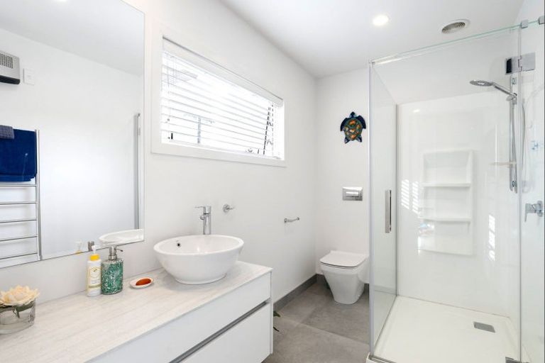 Photo of property in 18 Lloyd Street, Parkvale, Tauranga, 3112