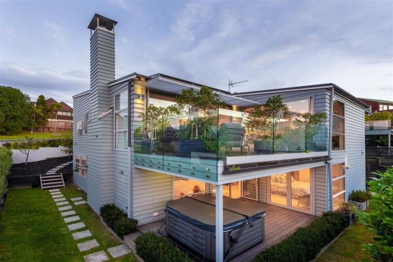 Photo of property in 29 Penzance Road, Mairangi Bay, Auckland, 0630