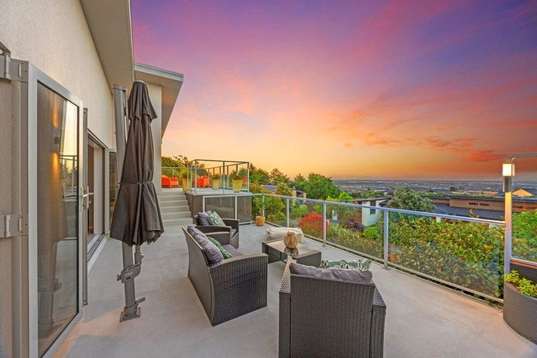 Photo of property in 8 Quarry Hill Terrace, Kennedys Bush, Christchurch, 8025