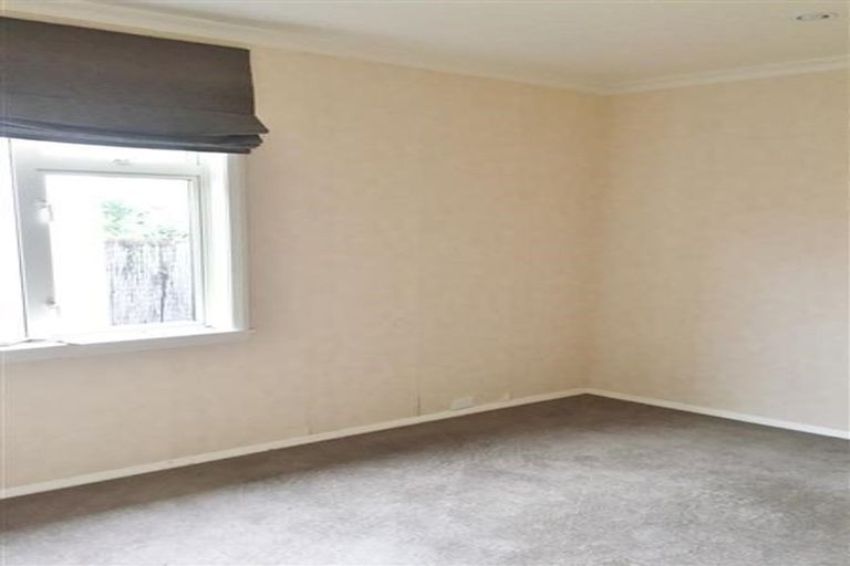 Photo of property in 16 Dickson Crescent, Saint Johns Hill, Whanganui, 4500