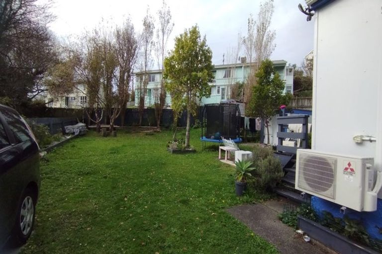 Photo of property in 22 Anthony Street, Tawa, Wellington, 5028