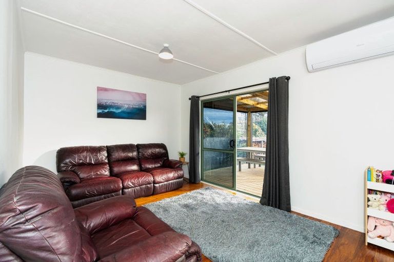 Photo of property in 297 Main Highway, Otaki, 5512