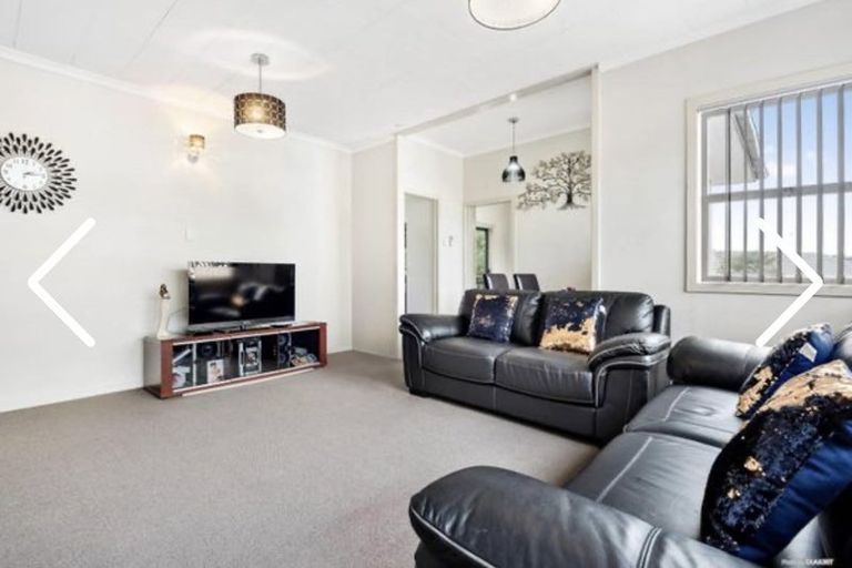 Photo of property in 39a Lincoln Park Avenue, Massey, Auckland, 0614