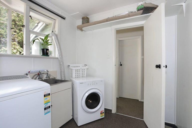 Photo of property in 34 Ahuru Street, Marton, 4710