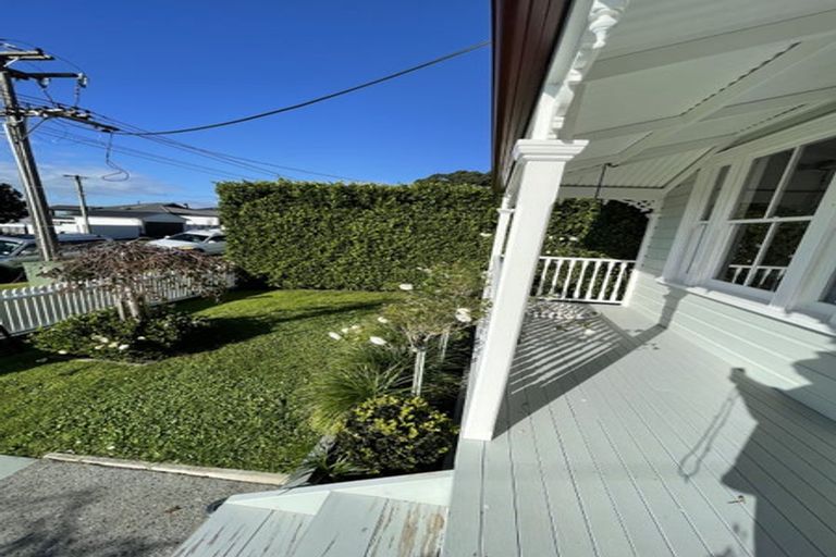 Photo of property in 12 Richmond Avenue, Northcote Point, Auckland, 0627
