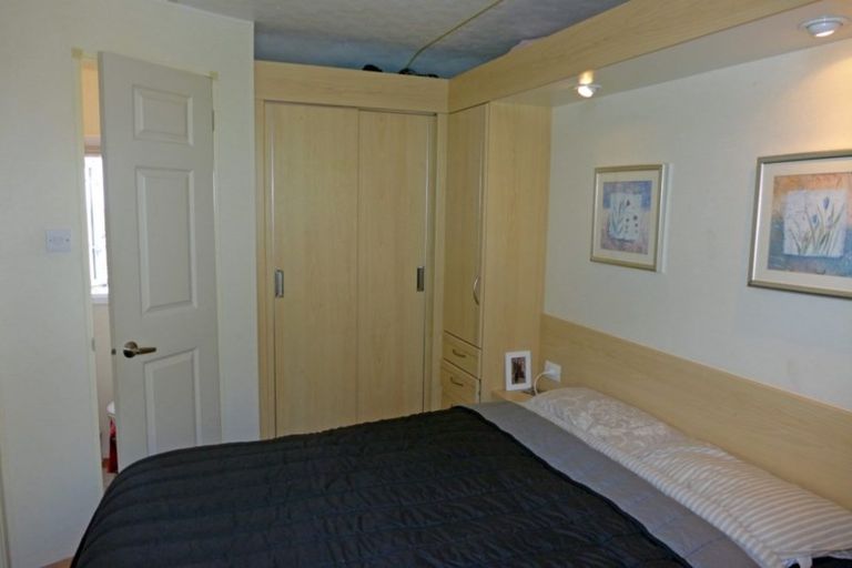 Photo of property in 70 Tironui Drive, Taradale, Napier, 4112