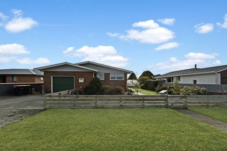 Photo of property in 80 Albert Street, Winton, 9720