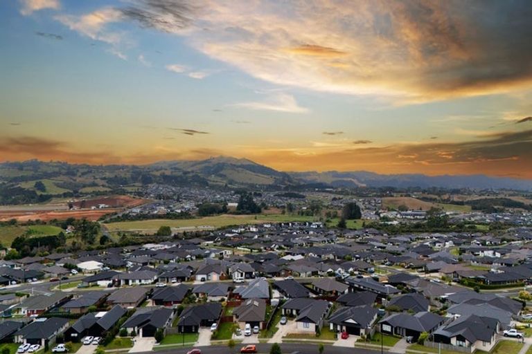 Photo of property in 19 Skiffington Road, Pokeno, 2402