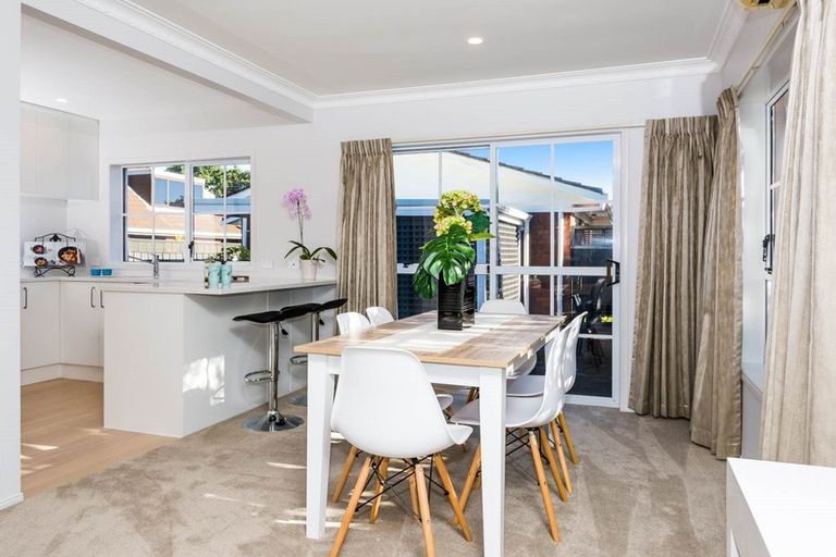 Photo of property in 2/6 Jutland Road, Hauraki, Auckland, 0622