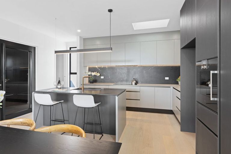 Photo of property in 23 Frater Avenue, Milford, Auckland, 0620