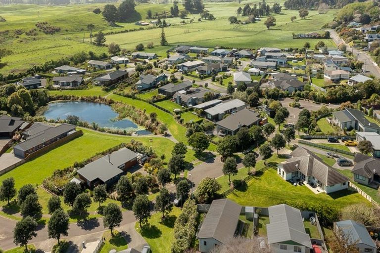 Photo of property in 10 Tamihana Street, Otaki, 5512