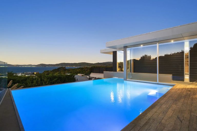 Photo of property in 78 Burnham Street, Seatoun, Wellington, 6022