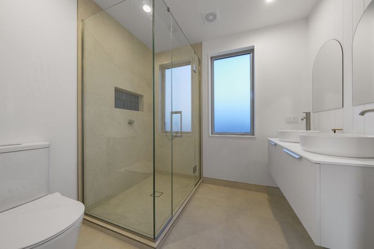 Photo of property in 2 Sutton Street, Rangiora, 7400