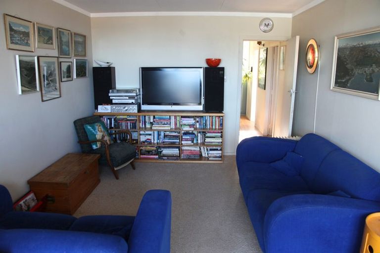 Photo of property in Mccallister Heights, 4/381 Adelaide Road, Newtown, Wellington, 6021