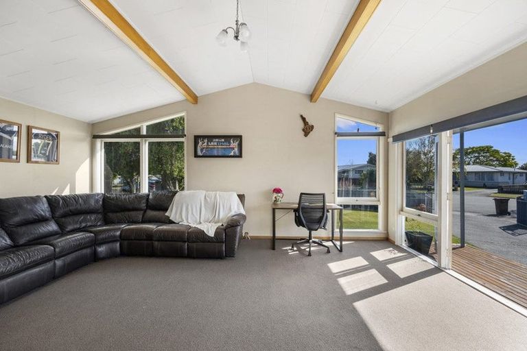 Photo of property in 10 Woodhouse Place, Pirimai, Napier, 4112