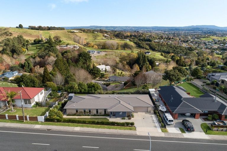 Photo of property in 112 Waikite Road, Welcome Bay, Tauranga, 3175