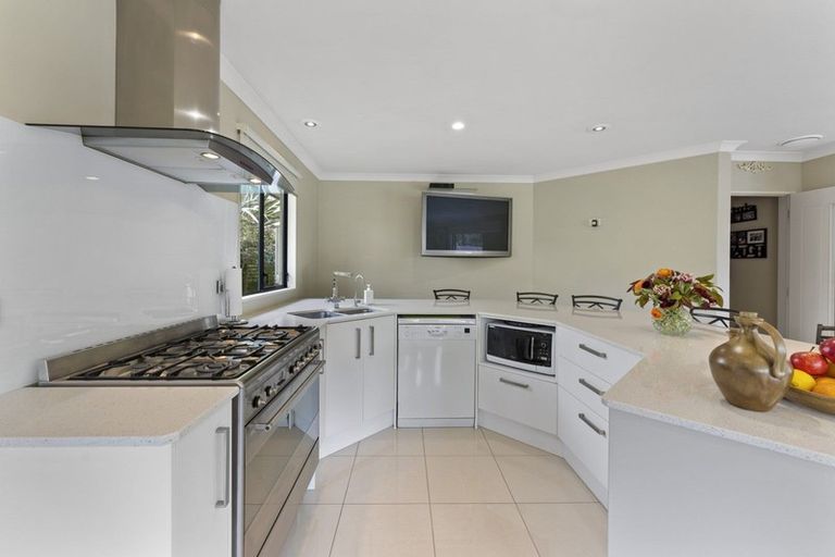 Photo of property in 3 Sapphire Grove, Birchville, Upper Hutt, 5018