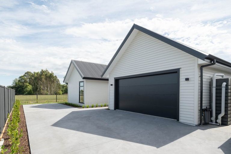 Photo of property in 101a Brookvale Road, Havelock North, 4130