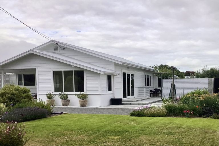 Photo of property in 2 Naples Street, Martinborough, 5711