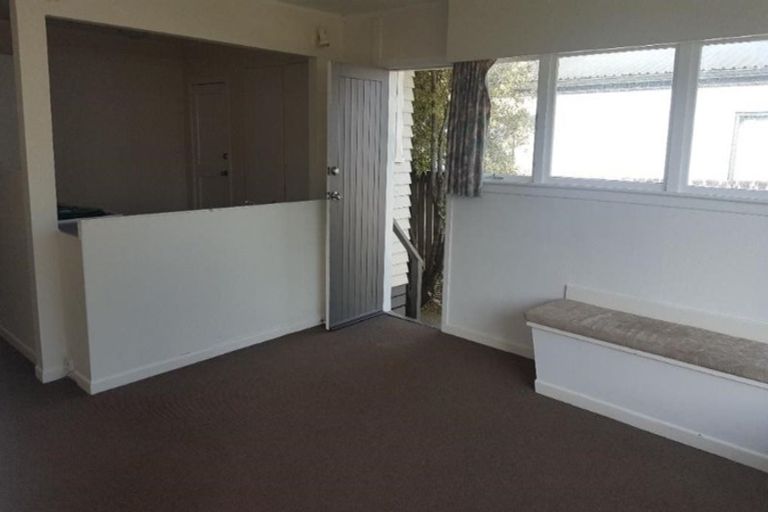Photo of property in 1/31 Solveig Place, Randwick Park, Auckland, 2105