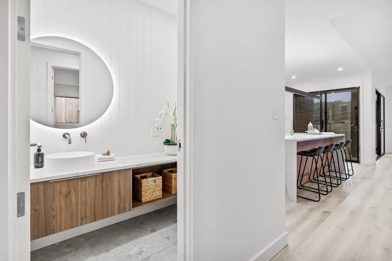 Photo of property in 23 Will Street, Huapai, Kumeu, 0810