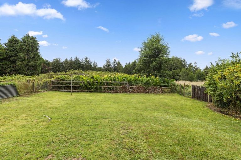 Photo of property in 17a Charles Road, Hannahs Bay, Rotorua, 3010