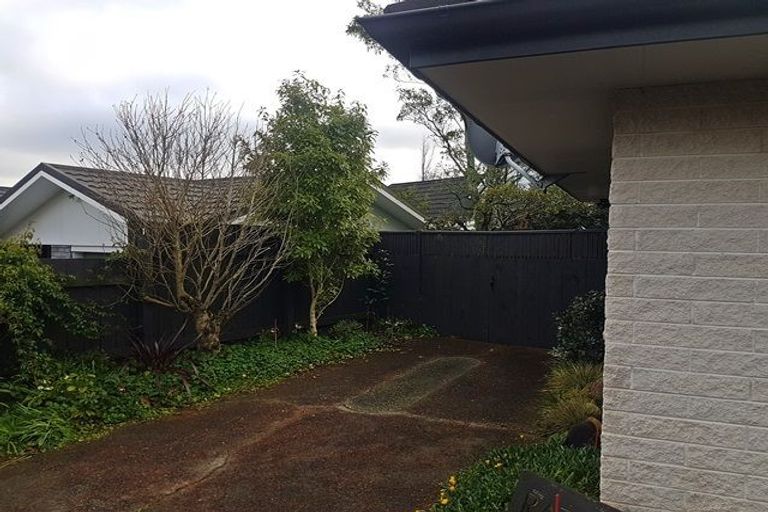 Photo of property in 77a Waterloo Crescent, Hokowhitu, Palmerston North, 4410