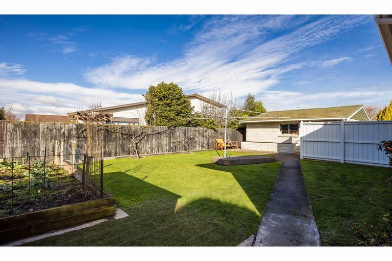 Photo of property in 29a Wyatt Place, Russley, Christchurch, 8042