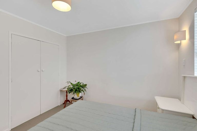 Photo of property in 4 Thomas Place, Foxton Beach, Foxton, 4815