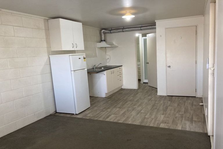 Photo of property in 7a Scotland Place, Hillcrest, Hamilton, 3216