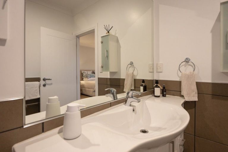 Photo of property in 31 Balmoral Drive, Terrace End, Palmerston North, 4410