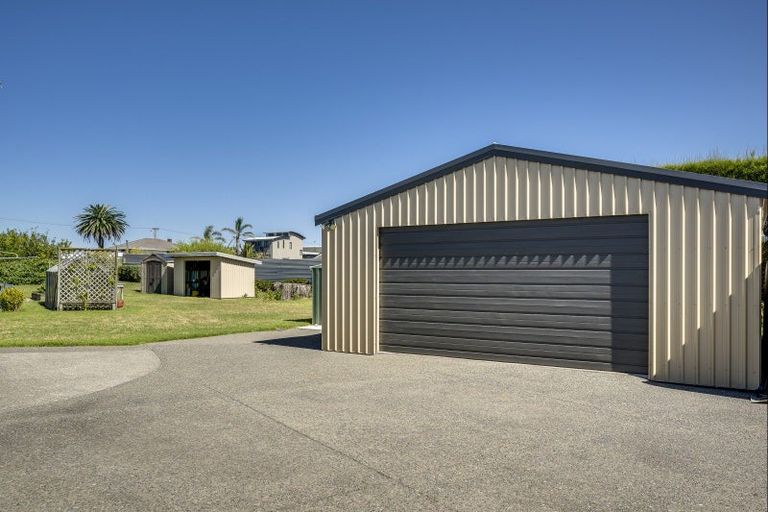 Photo of property in 18 Scarrott Road, Bay View, Napier, 4104