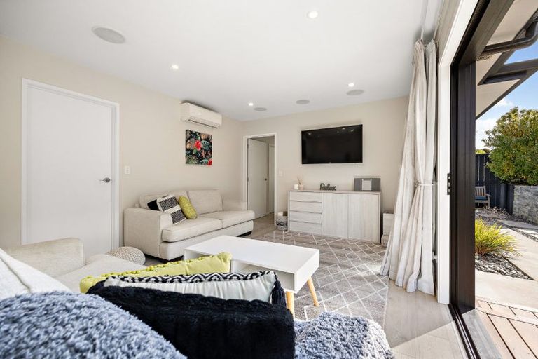 Photo of property in 60 Matua Road, Huapai, Kumeu, 0810