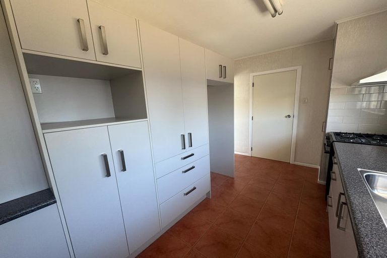 Photo of property in 33 Rosebank Avenue, Avalon, Lower Hutt, 5011