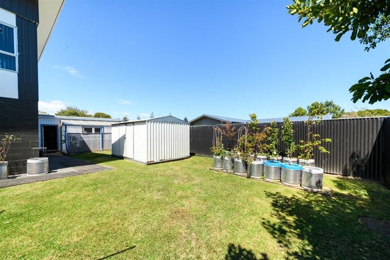 Photo of property in 20 Grey Street, Marton, 4710