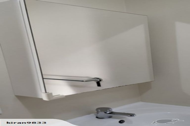 Photo of property in 27b Stott Avenue, Birkdale, Auckland, 0626