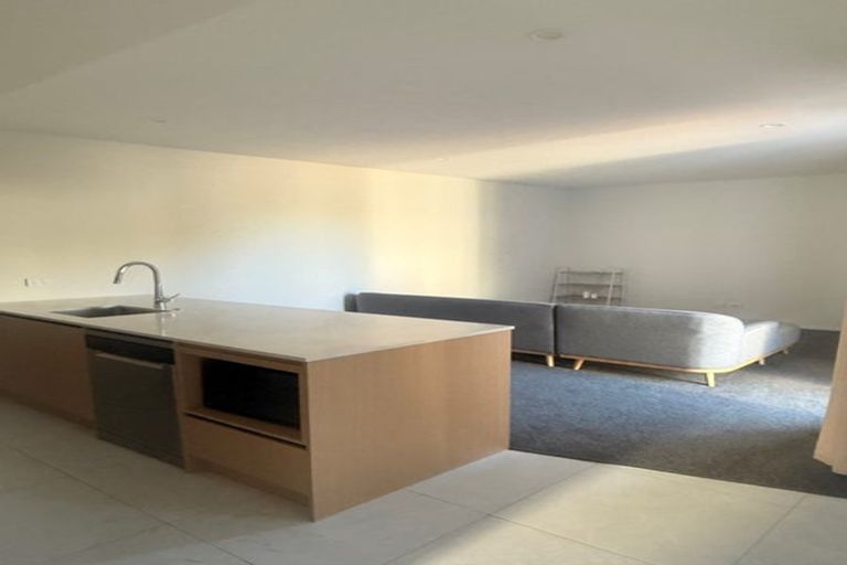 Photo of property in 6/333 Bealey Avenue, Christchurch Central, Christchurch, 8013