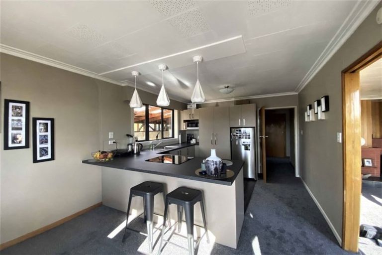 Photo of property in 32 Regent Street, Newfield, Invercargill, 9812