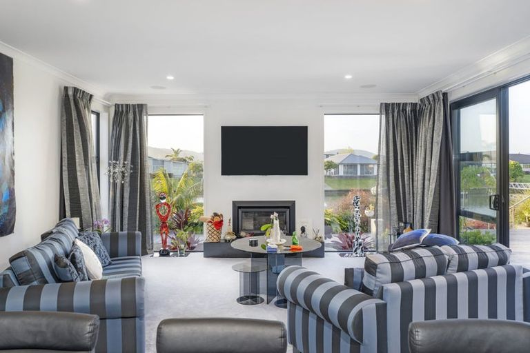 Photo of property in 43 Aquila Drive, Whitianga, 3510